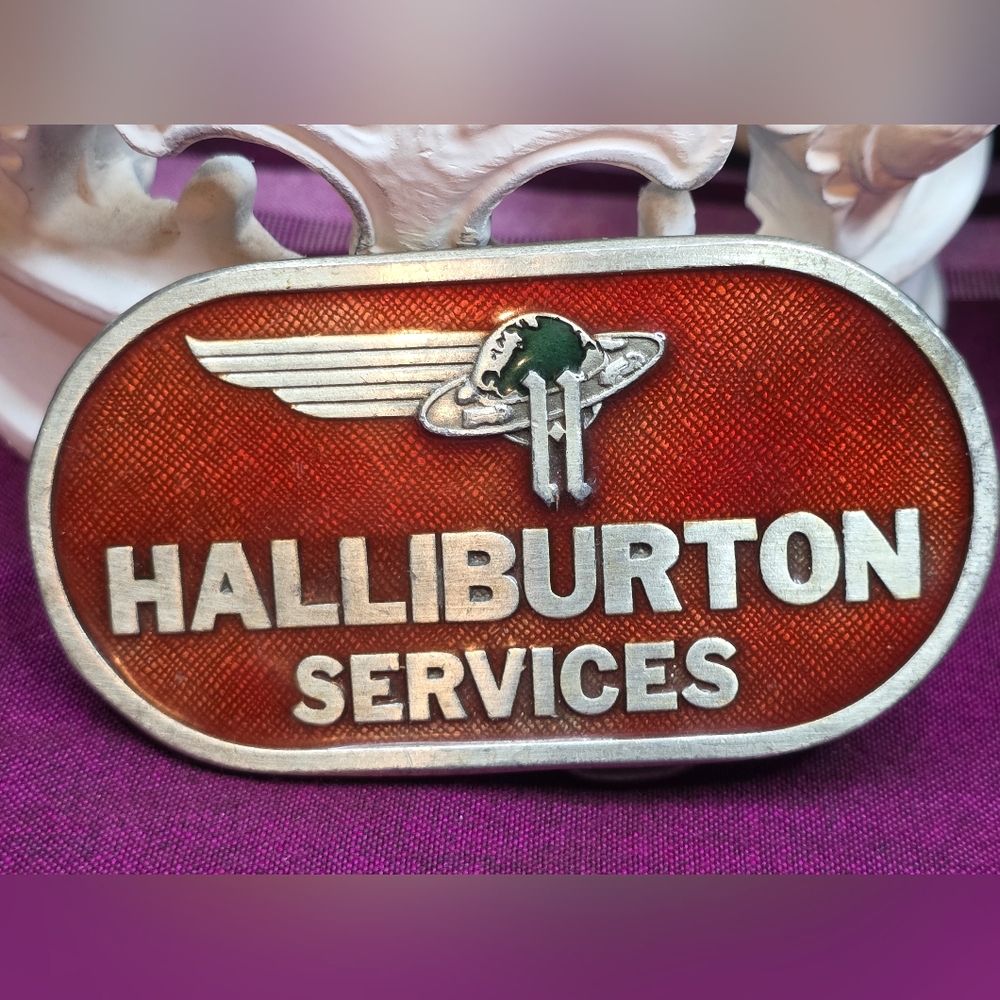 1977 Halliburton Services Industrial Enamel/Pewter/Metal Belt Buckle - Oil & Gas